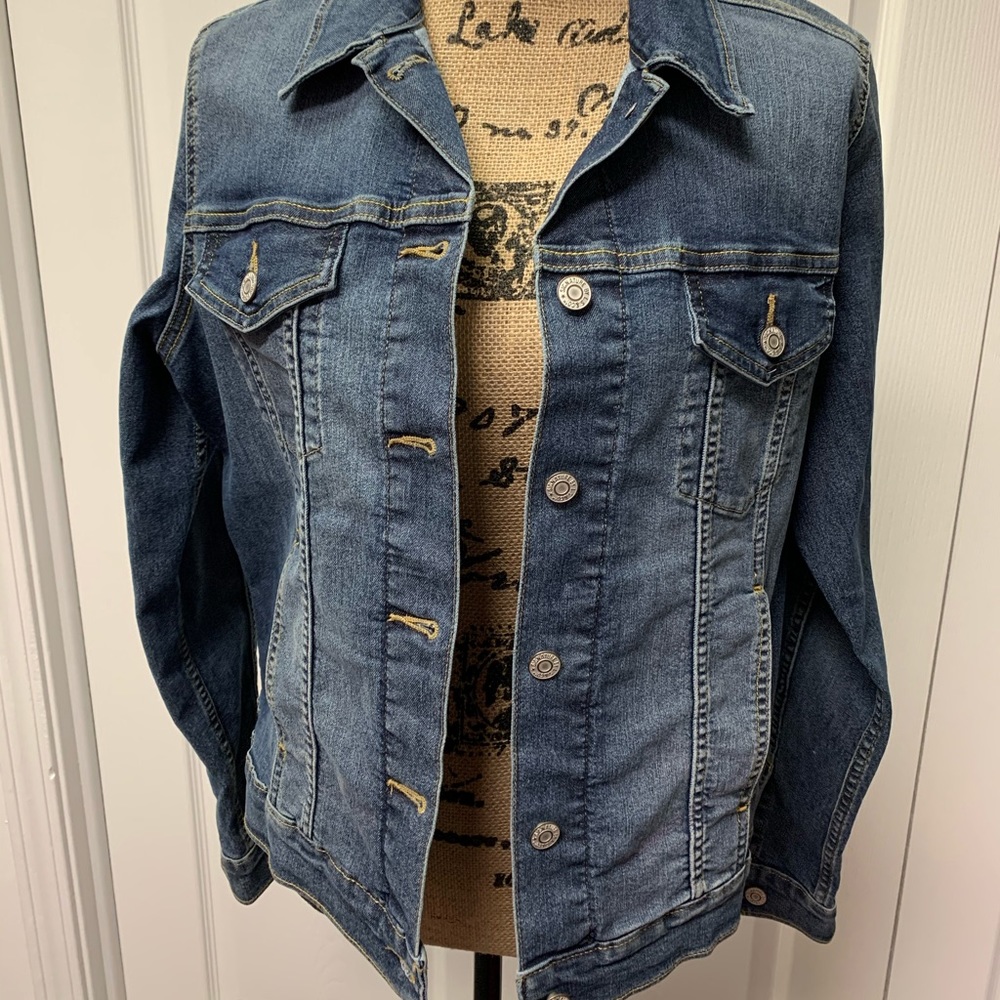 Signature Levi Strauss & Co. Gold Denim Jacket